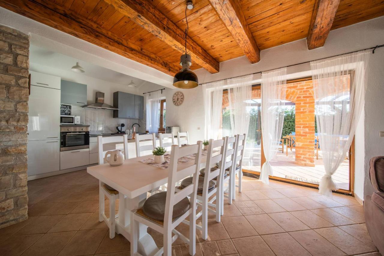 Villa 9 Mani Butkovići Exterior foto