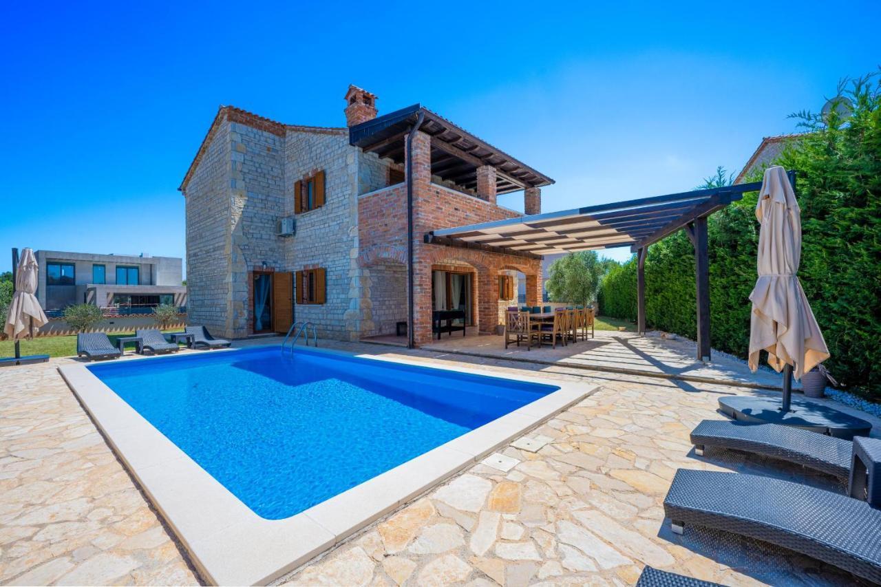 Villa 9 Mani Butkovići Exterior foto