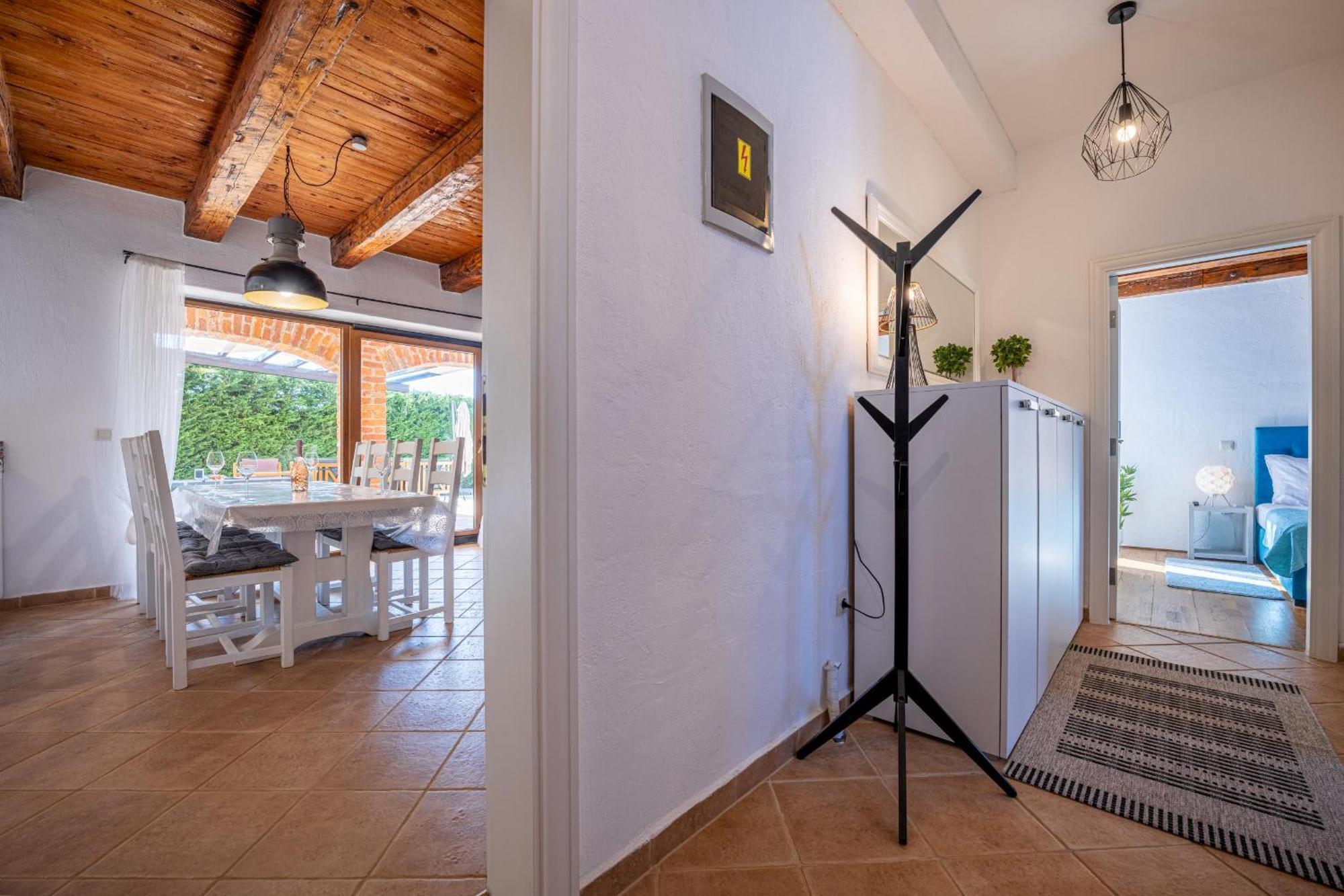 Villa 9 Mani Butkovići Exterior foto